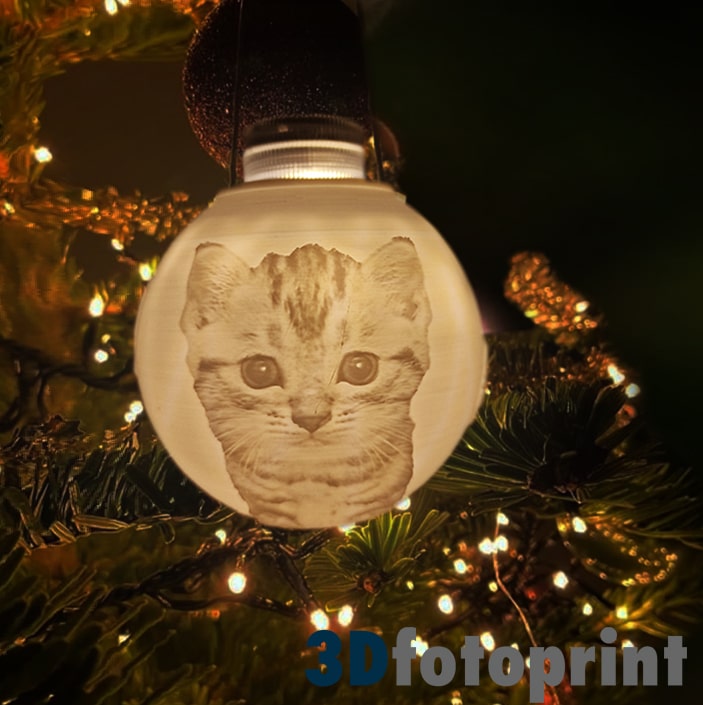 3D geprinte kerstbal met licht